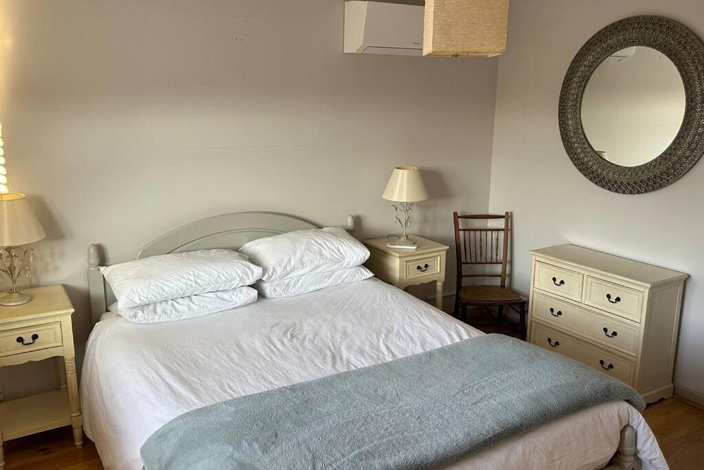 Cosy 2 Bed, Home From Home Haddenham  Eksteriør bilde
